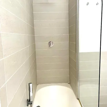Spinnaker Holidays Apartment