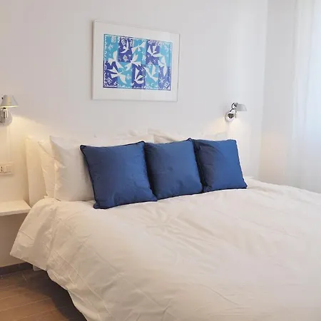 Apartment Spinnaker Holidays