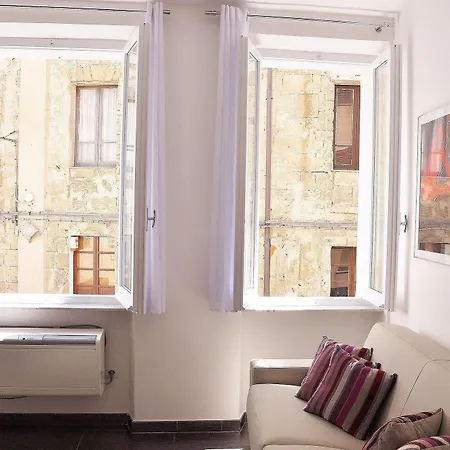 Spinnaker Holidays Apartment